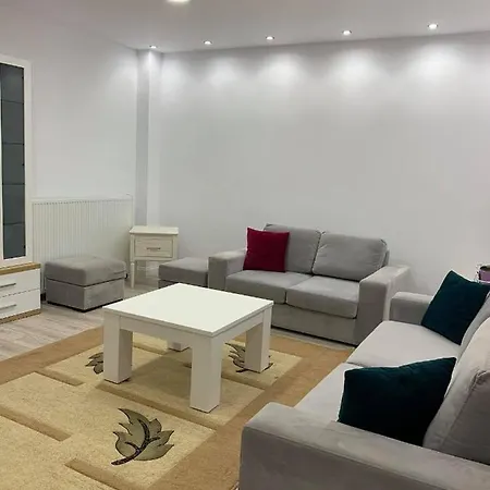 Vila Tree * Korce
